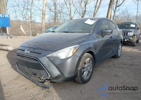 2018 Toyota Yaris Ia z USA, uszkodzony, nr VIN 3MYDLBYV7JY302950